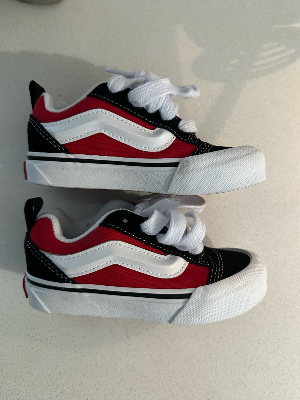 Vans Kids Classic Low Top Sneakers in Red, Black, and White knu skool